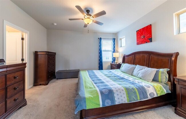 Building Photo - 2440 Berryville Ln