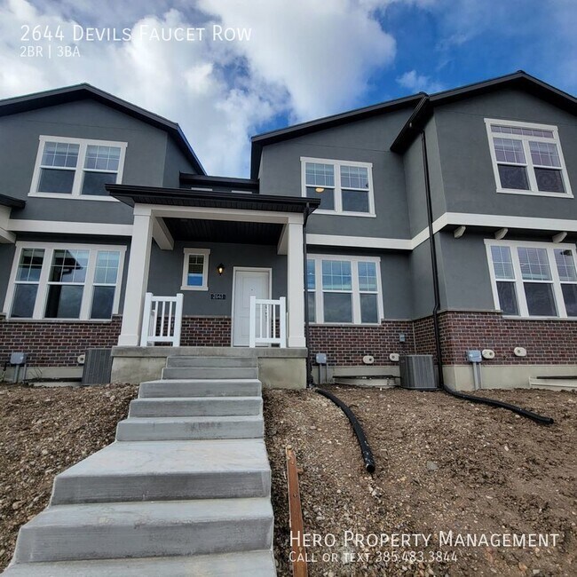 Stunning BRAND NEW Townhomes! 2644 Devils Faucet Row Magna UT 84044