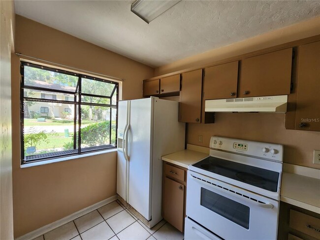 Building Photo - 6161 SW 8th Ln