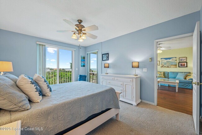 Building Photo - 8700 Ridgewood Ave