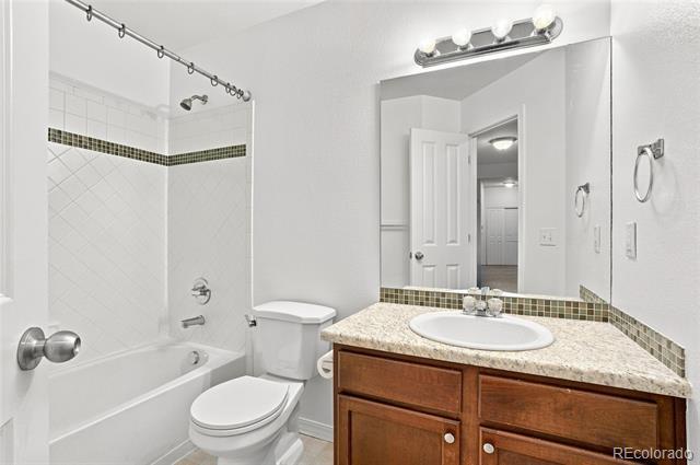 Building Photo - 804 Summer Hawk Dr