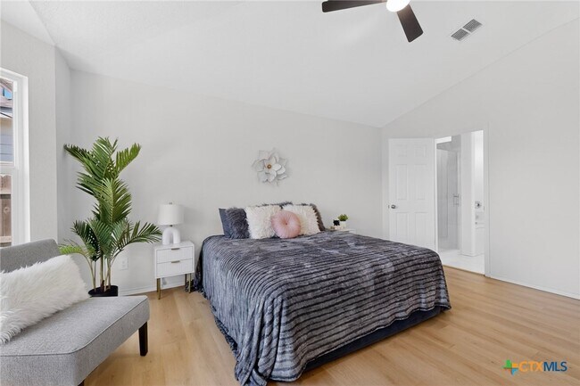 Building Photo - 7306 Concerto Dr