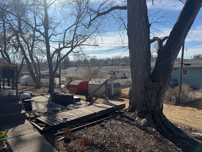 Building Photo - Spacious 4-Bed Ranch in Papillion–La Vista Schools