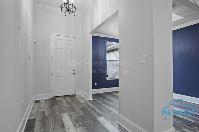 Building Photo - 15328 Oak Creek Cove