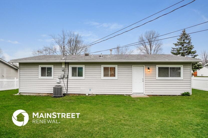 Building Photo - 608 Palace Ln