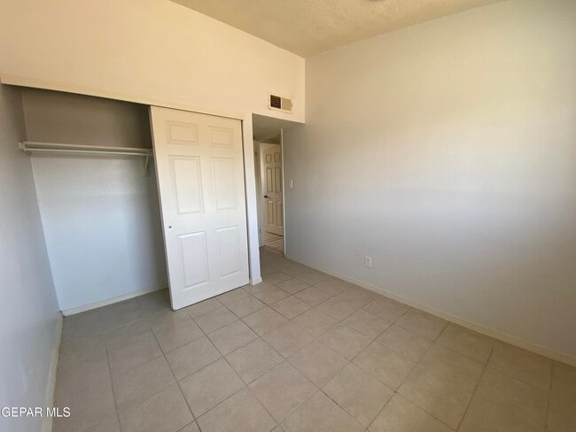 Building Photo - 11148 Cutty Sark Dr