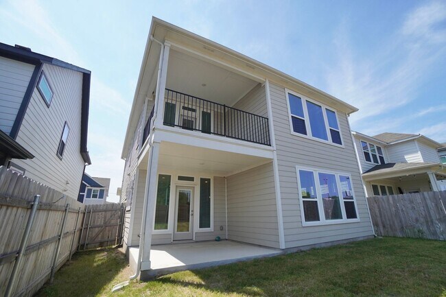 Building Photo - 1610 Iberville Dr
