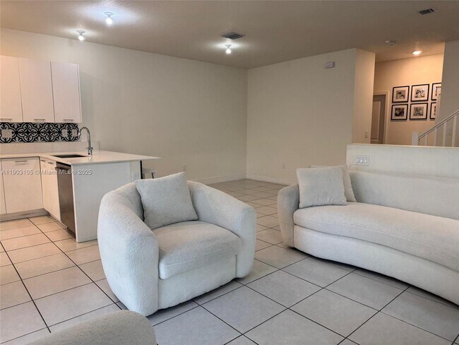 Building Photo - 8364 NW 43rd St