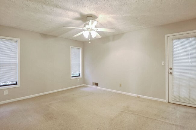 Building Photo - 2175 Wenlok Trail