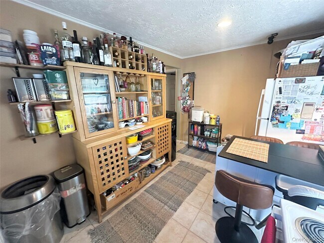 Building Photo - 133 Cleveland Ave