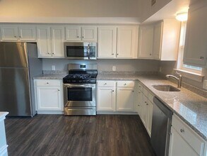 Building Photo - 61 Byberry Rd