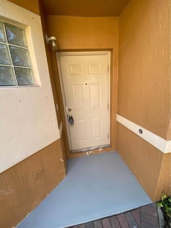 Building Photo - 9850 NW 24th Ct
