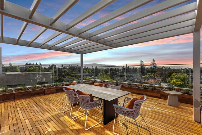 Building Photo - Maxwell Sunnyvale