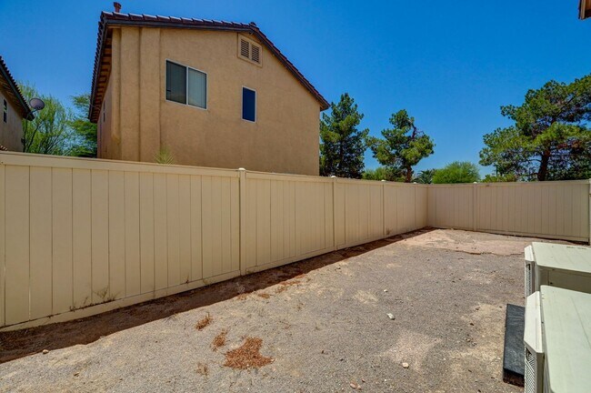 Building Photo - Fully Remodeled 3 Bed/ 2.5 Bath Home For Rent