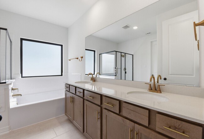 Building Photo - 5019 Field Sparrow Ln