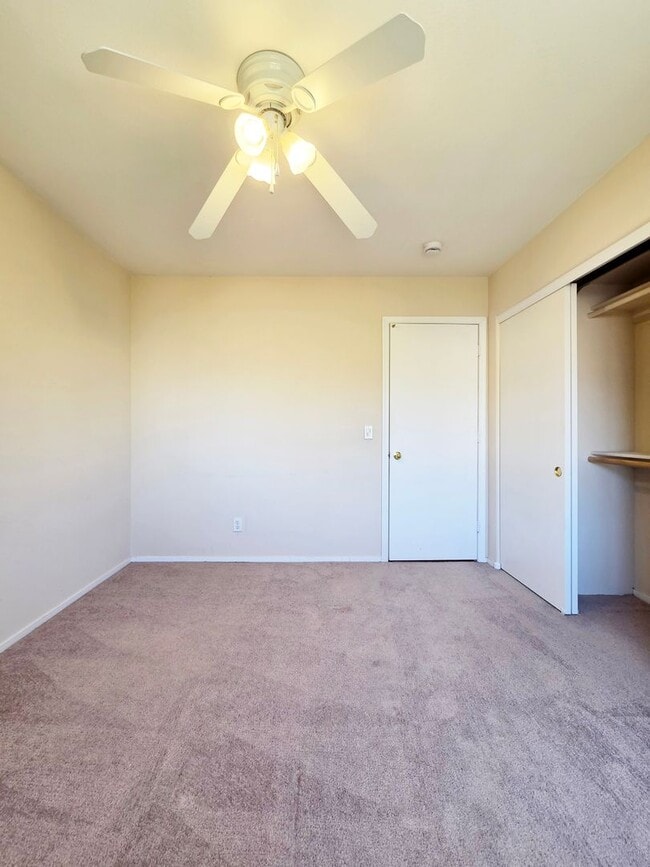 Building Photo - 3 Bed + Loft | 2.5 Bath | 1,946 SF