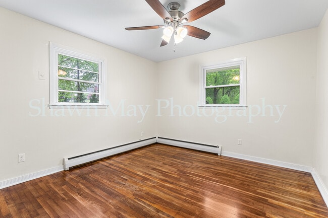 Building Photo - 32 Chatfield Dr