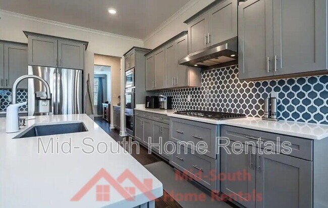 Building Photo - 12577 George Selby Dr