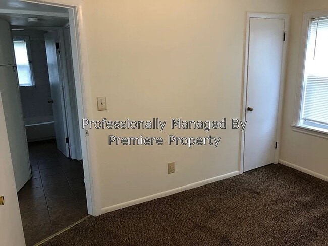 Primary Photo - 2 Bed 1 Bath