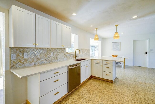 Building Photo - 3024 Rose St