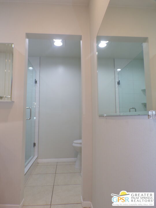 Building Photo - 2559 Whitewater Club Dr