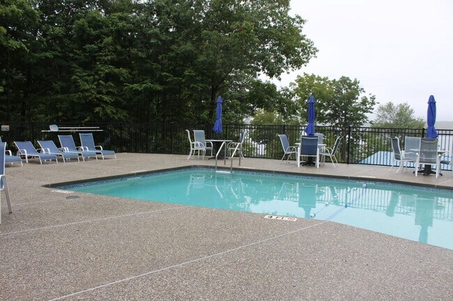 Building Photo - Long-Term Condo Rental Near Weirs Beach