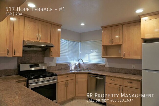 Building Photo - 517 Hope Terrace