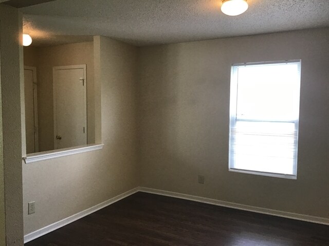 Building Photo - 14438 Banister Dr