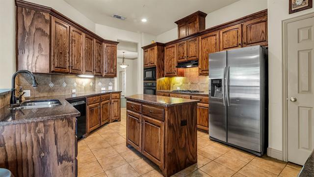Building Photo - 881 Winchester Dr