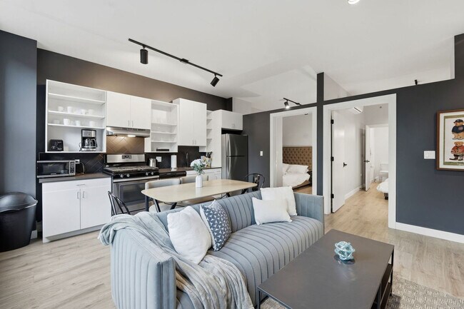 Building Photo - 417 S Dearborn St