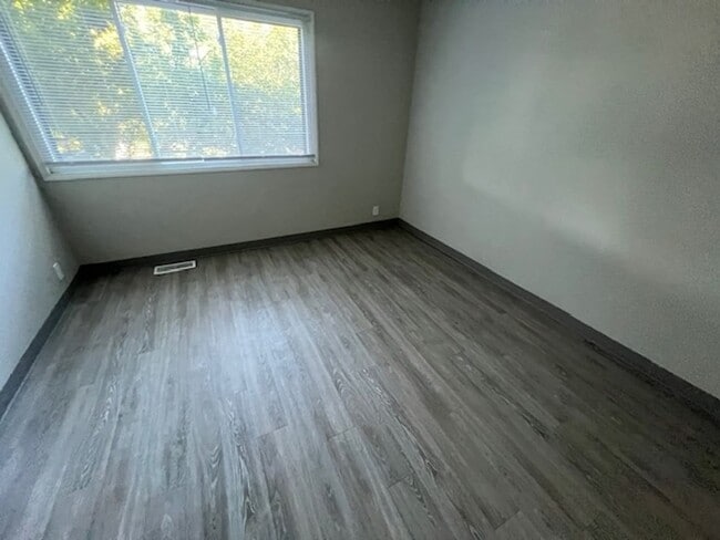 Building Photo - 2623 Izard Ct