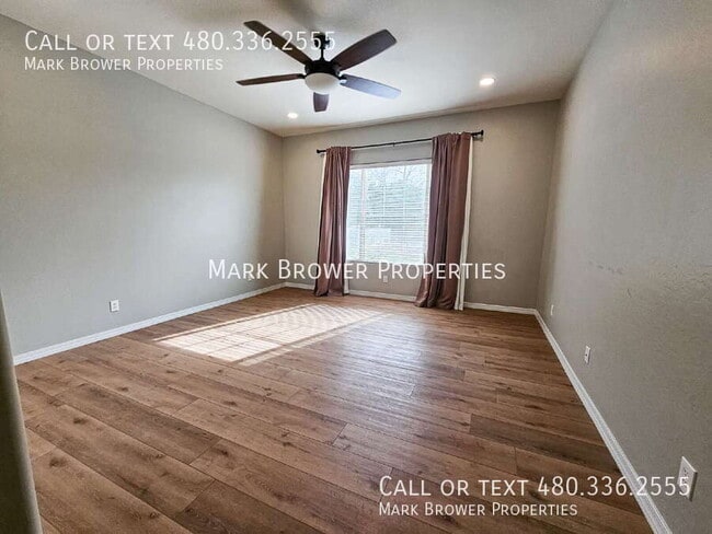 Building Photo - 3345 E Indigo St