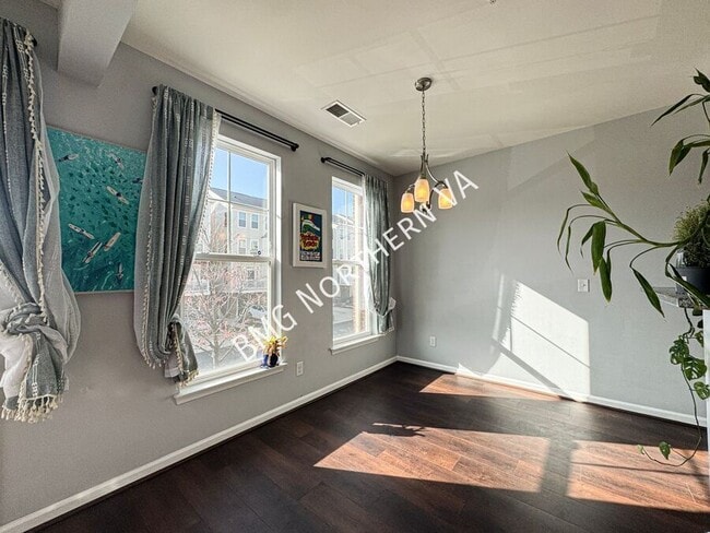 Building Photo - 25224 Briargate Terrace