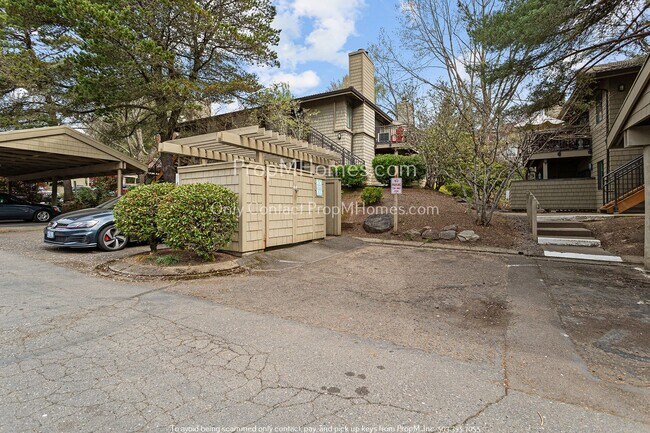 Building Photo - One Bedroom Condo In Mt. Park with Mt Park Rec Center Access!