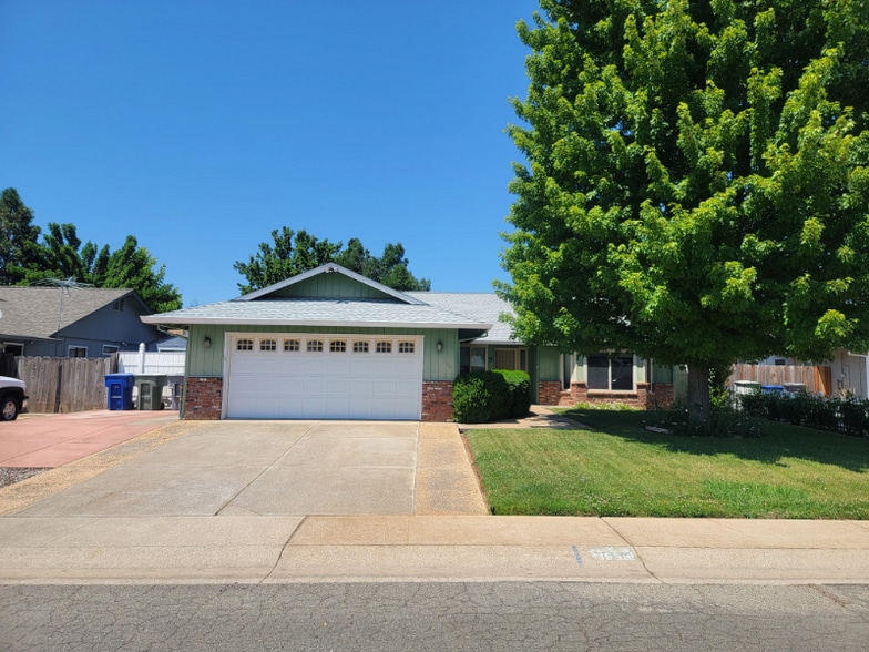 Primary Photo - 1550 Sterling Dr
