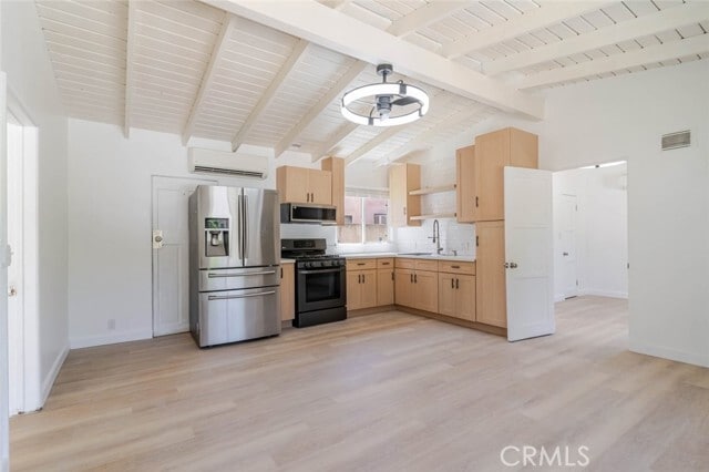 Building Photo - 5730 Willowcrest Ave