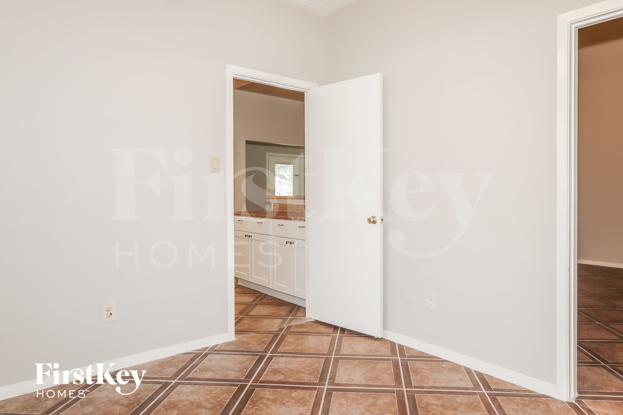 Building Photo - 17214 Thorhill St