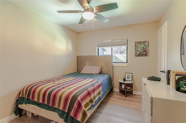 Building Photo - 1622 Cattle Trail