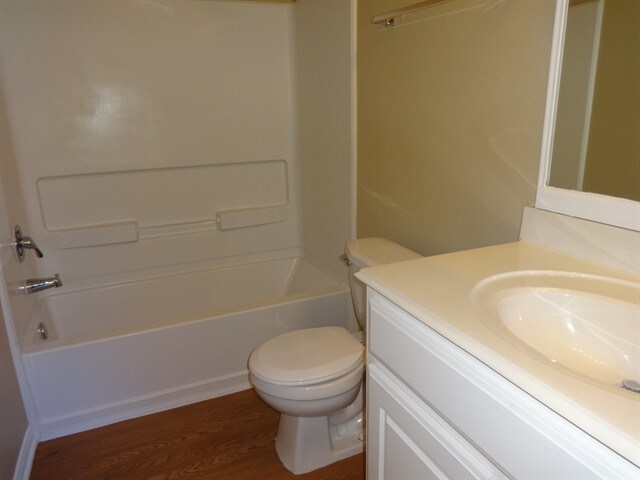 Building Photo - 4615 Trinity River Ct