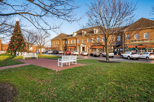 Building Photo - 8366 Marwithe Pl