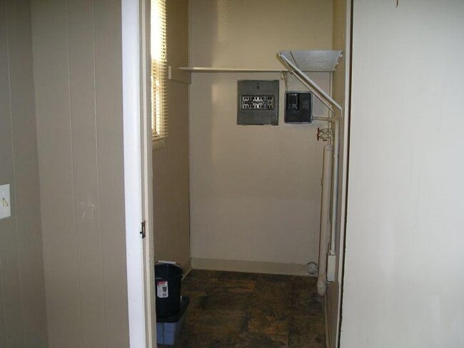 Building Photo - 1 bedroom in Billings MT 59101