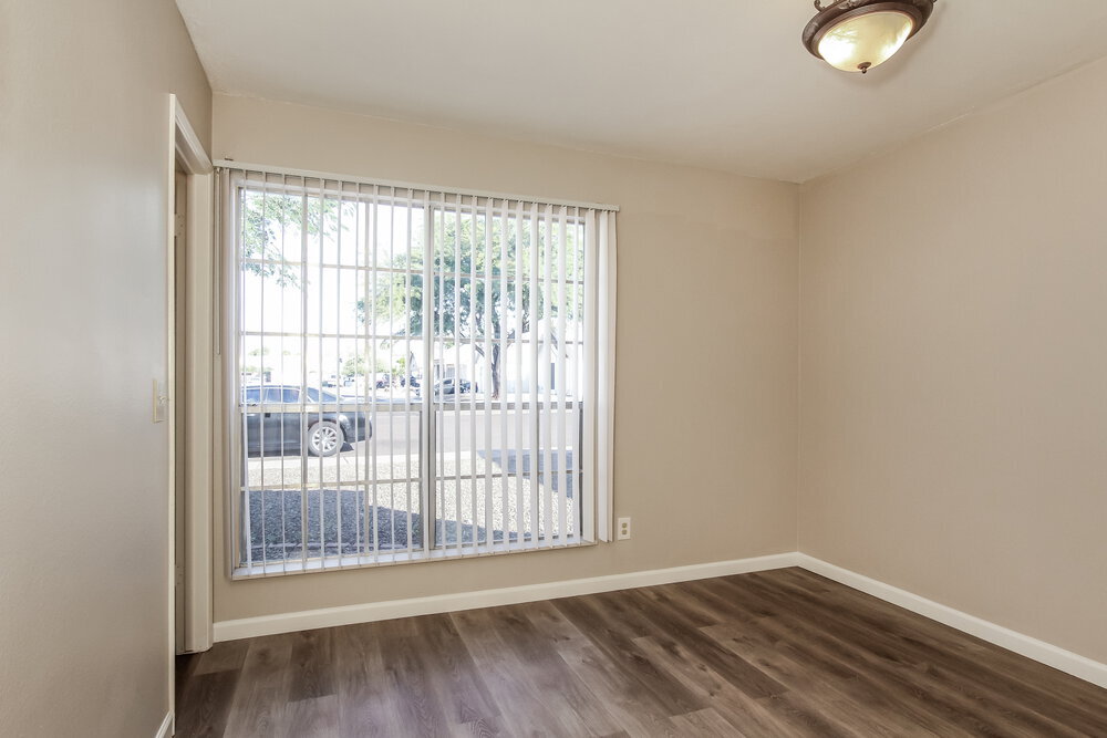 Building Photo - 6307 W Kings Ave