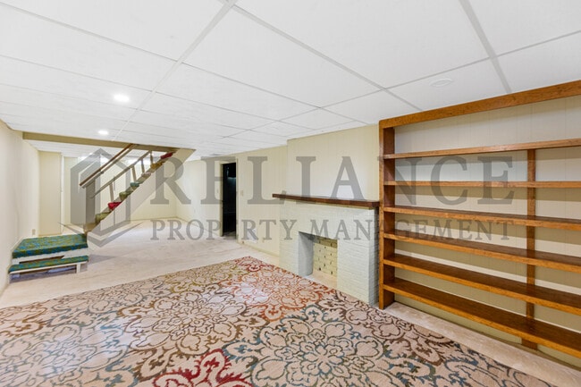 Building Photo - 737 S Lorraine Ave