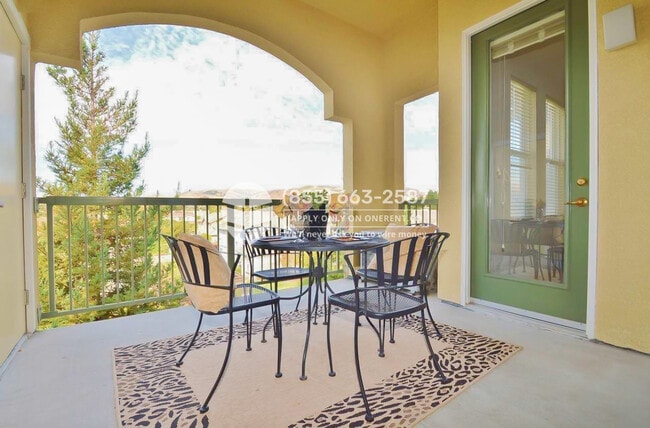 Building Photo - 38700 Tyson Ln