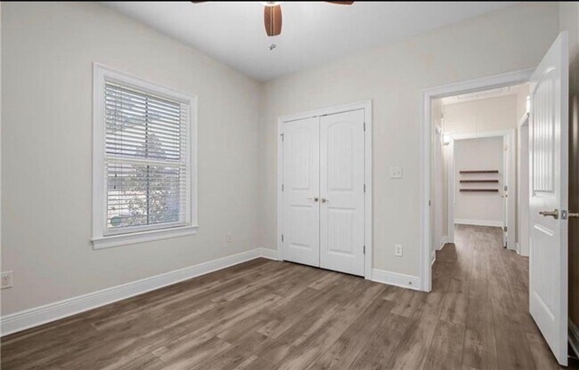 Building Photo - 3731 Praline Ct