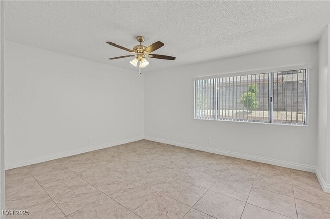 Building Photo - 3125 Belvedere Dr