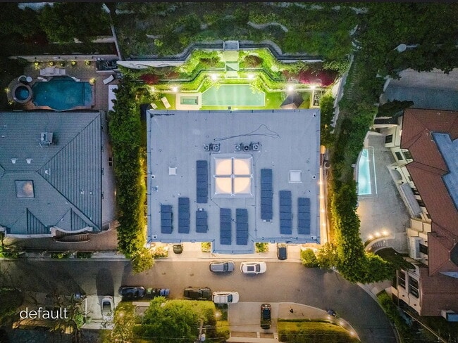 Building Photo - NO MIN CREDIT SCORE REQUIRED, BK OKAY, PAST EVICTION OKAY!, BACKGROUND FRIENDLY. Apply at "The Re...