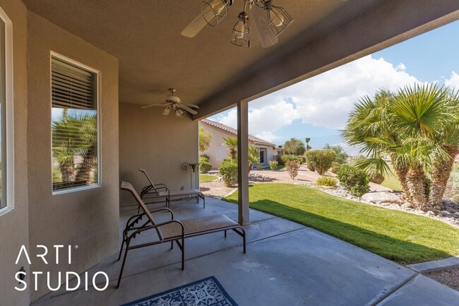 Building Photo - Welcome to your dream home located in the ...
