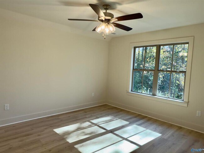 Building Photo - NEW Construction Rental Home in Guntersville, AL!