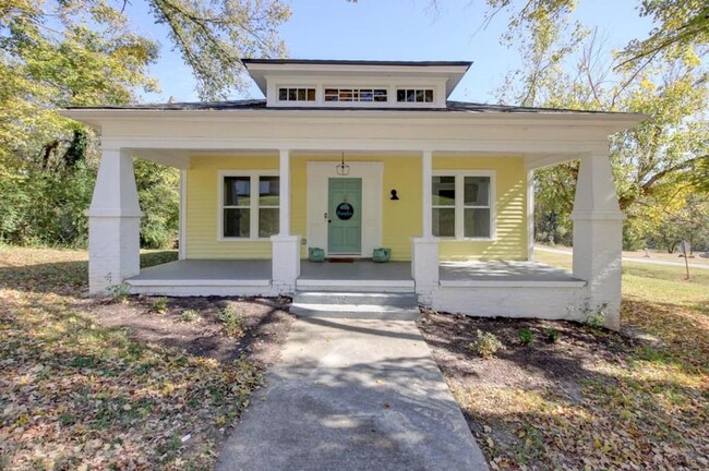 Primary Photo - Charming Home in the Country